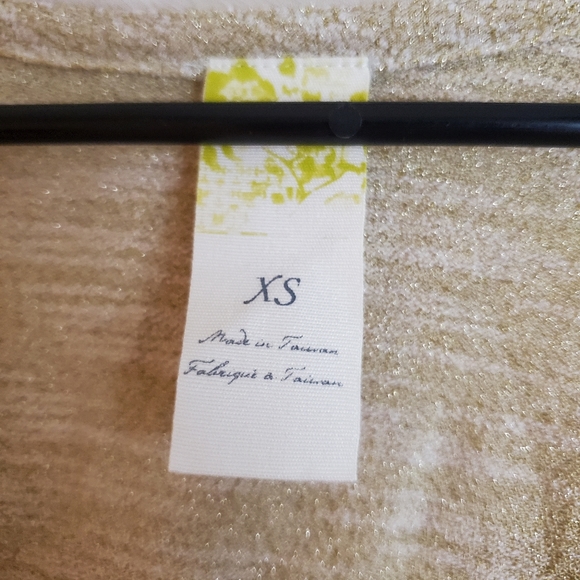 C Keer Gold Shimmer Sleeveless Floral Boho Top - Picture 7 of 7